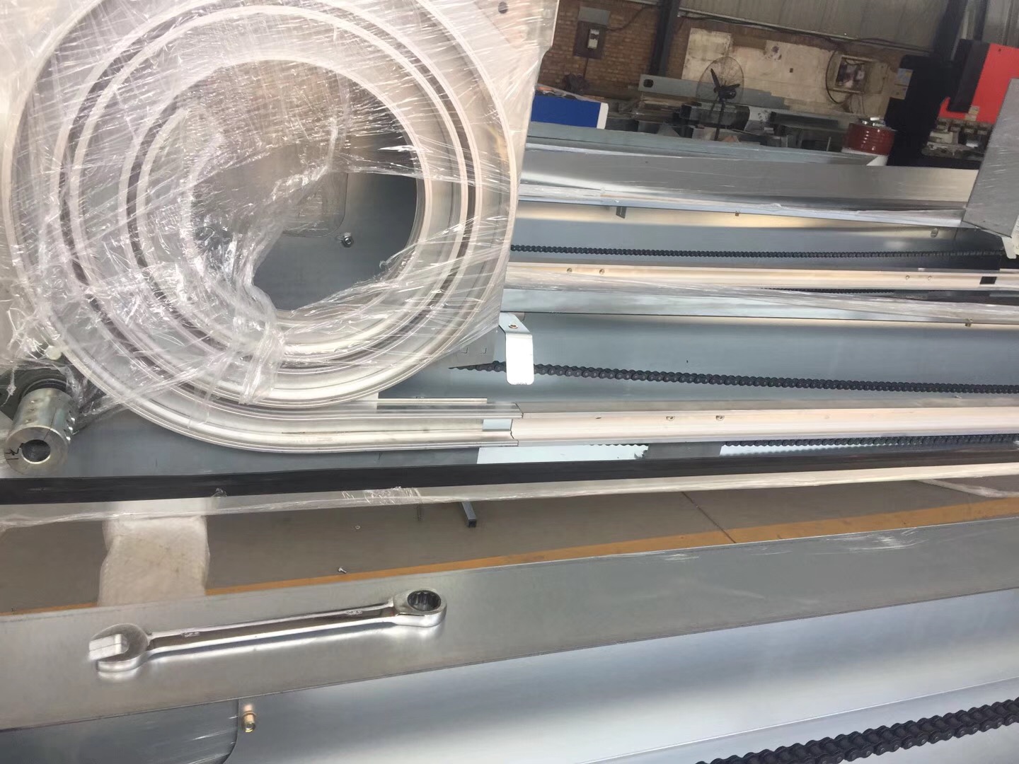 渦輪硬質快速門軌道