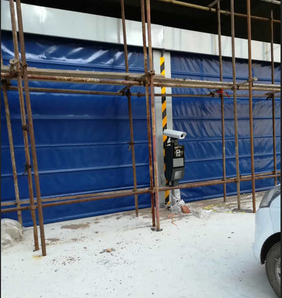 車牌識(shí)別開(kāi)啟堆積門